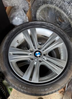 2017 BMW 330i - All Season Factory wheels & tires