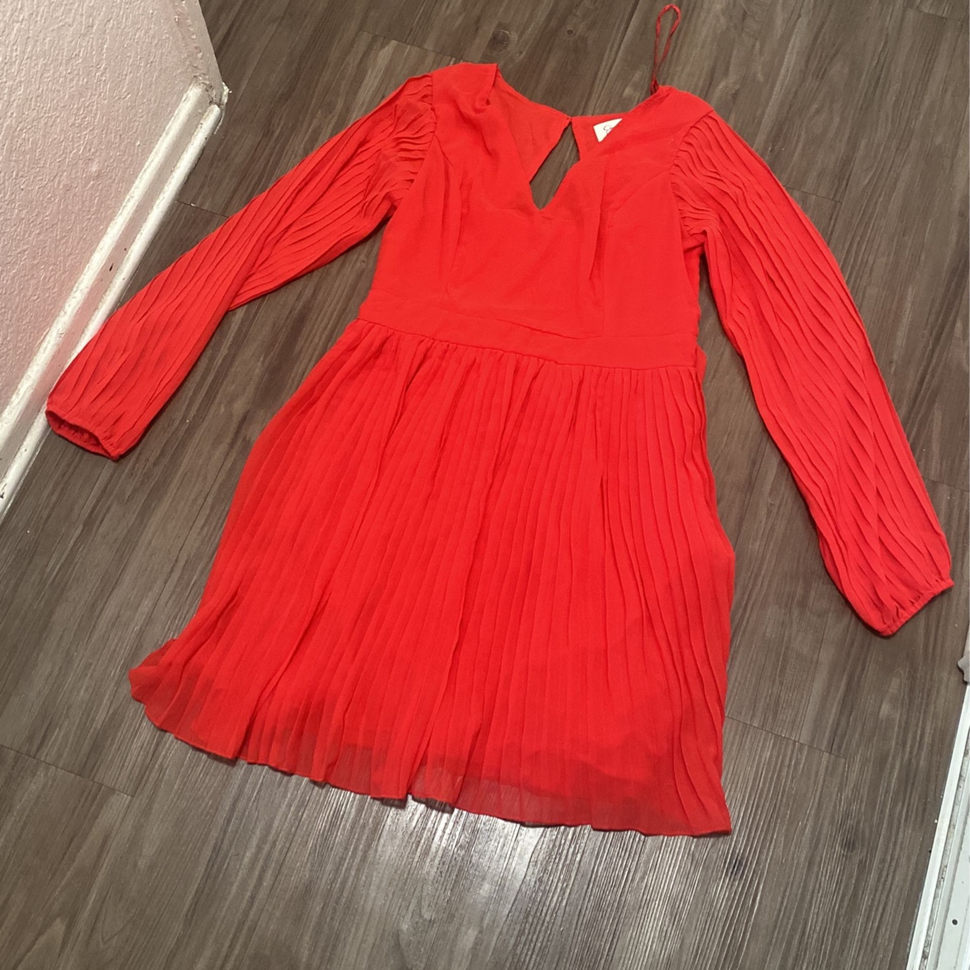 Robe Rouge Jessica Simpson Taille S - Encolure Cowl Neck, Style Mini, Neuf Sans étiquettes, Coupe Femme