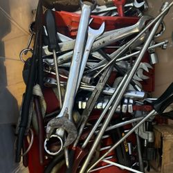 Hand Wrenches Tools Etc