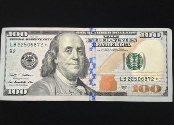 $100 USA Currency Star Note