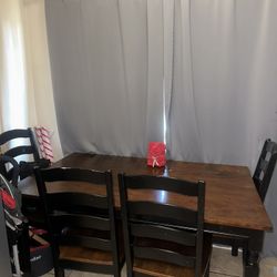 Kitchen Table 
