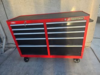 CRAFTSMAN  ROLLING  TOOL BOX