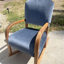 Toddler/ Kids Rocking Chair
