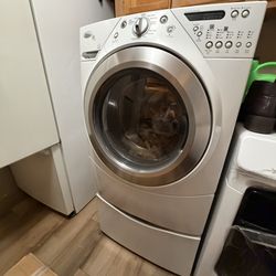 WHIRLPOOL WASHER 
