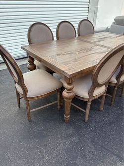Beautiful Modern Farmhouse Dining Set – Expandable Table + 8 Upholstered Chairs
