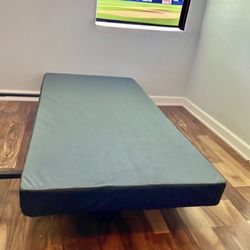 Box Spring – Twin Size | Factory New | Made of Wood and Metal | Available in All Sizes | Fast Same-Day Delivery 🚚