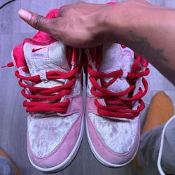 Nike Strange Love SBs