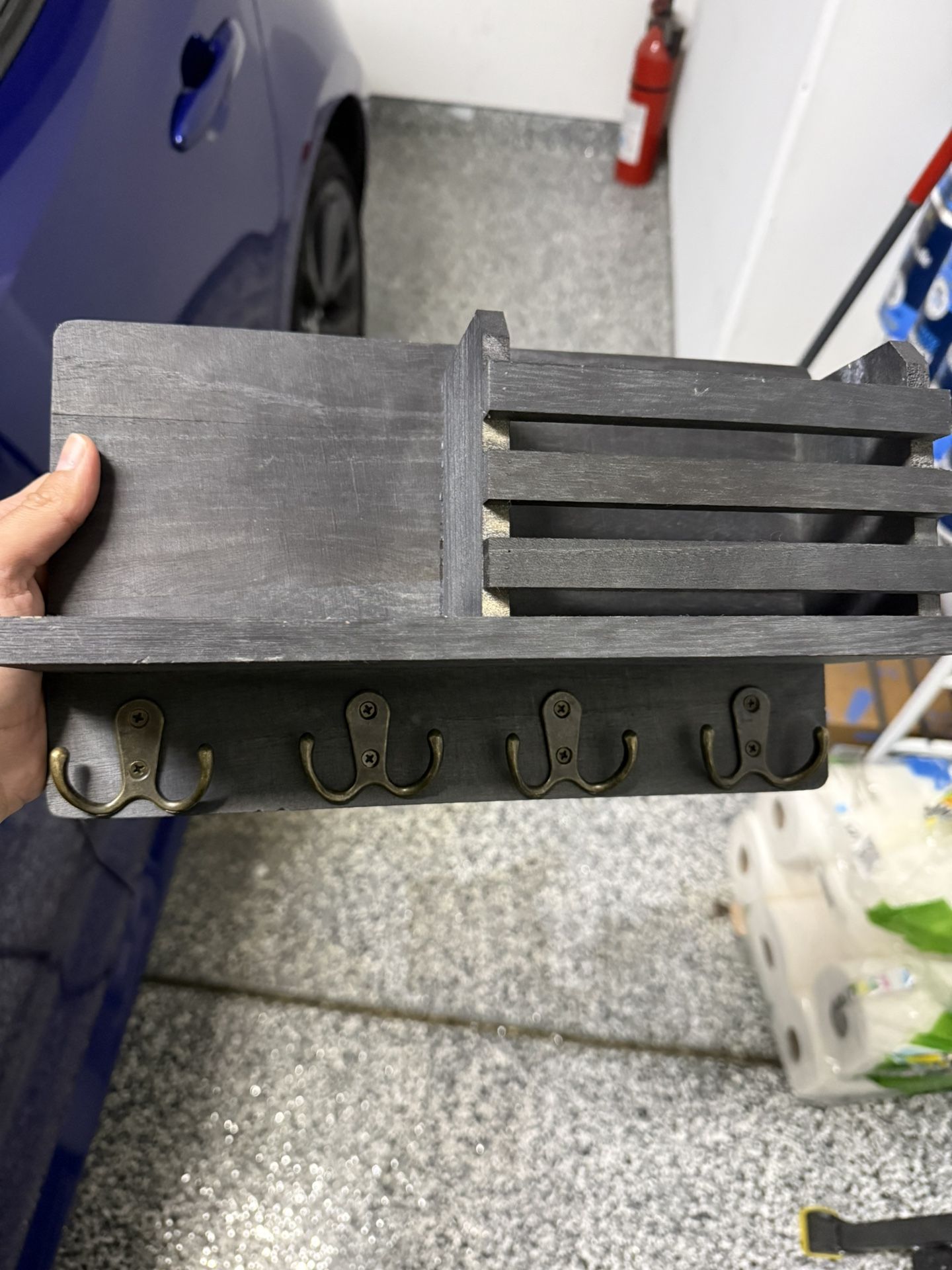 Key and Mail Organizer