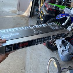 Virtualizer High Performance 3D Multi-Engine Effects Processor Model Fx2000