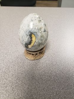 Egg and Round Healing Crystals