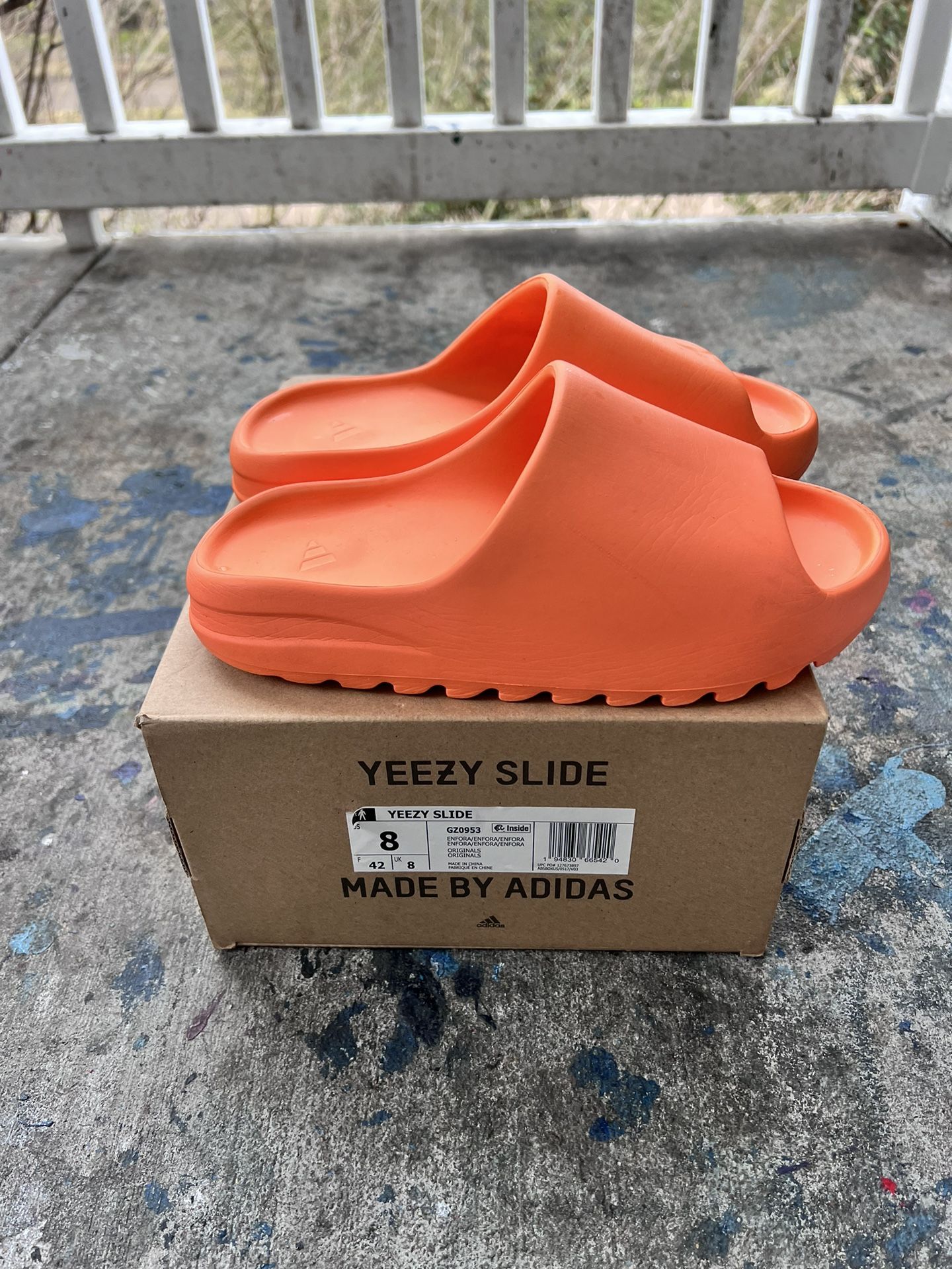 yeezy slides enfora orange