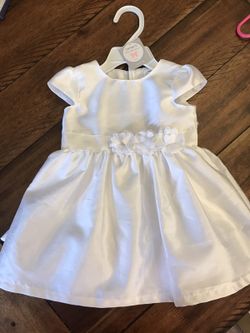9 month brand new with tags carter dress