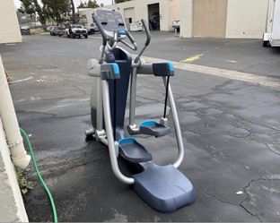 Precor 835 AMT With Open Stride (Delivery Included)
