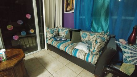 Big couch from Ashlys