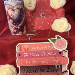 This Gifts Is Called. Love You To Moon/sun Jewelry Set