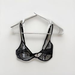 Vintage VICTORIA'S SECRET Size 34C Halter Black