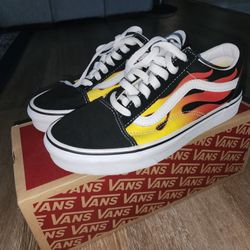 Size 7 - VANS Old Skool Flames 2017