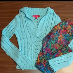 Outfit!! SO Brand S Sweater with paint splatter pattern One Size LuLaRoe  Leggings for Sale in Enos, IL - OfferUp