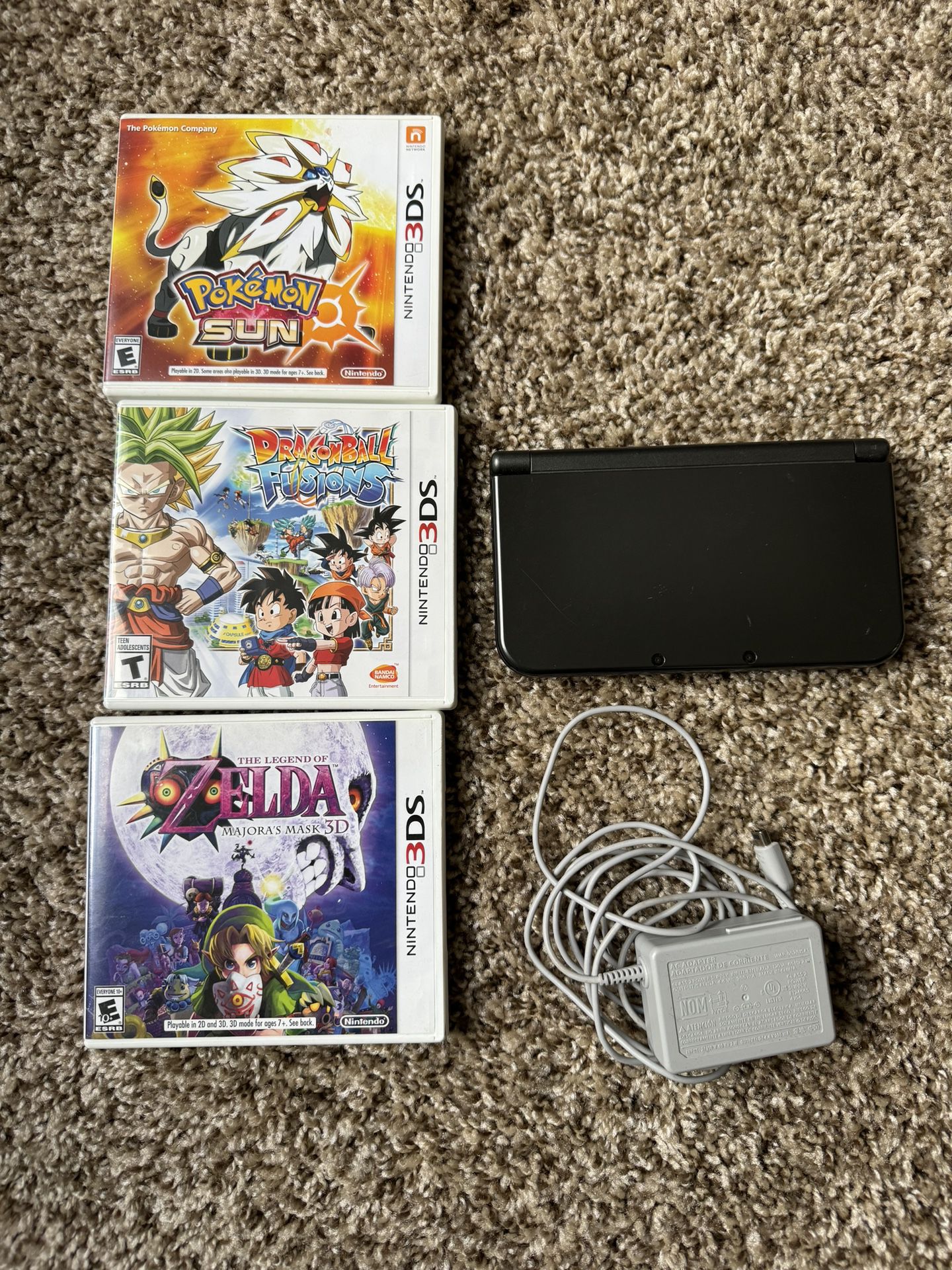 “New” Nintendo 3DS Black With Games - Used