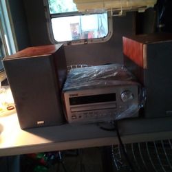 Teach  Stereo