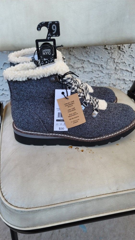 Madden NYC Women's SIZE 9 Gray Flannel Hiker Wedge Faux Fur Lace Up Boots NWT