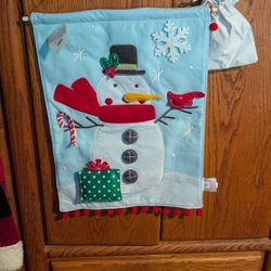 NEW Snowman Game Comes With Eye Mask 