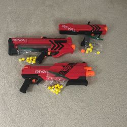 3 Nerf Rivals Toy Guns.