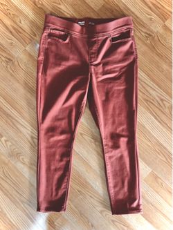 Levi Strauss Signature Gold Pull On Skinny for Women, Rust color, Sz.32x28