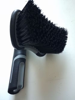 Heavy-Duty Wheel & Tire Cleaning Brush