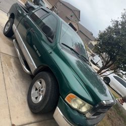 2003 Dodge Ram 1500  190k Miles 