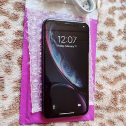 Unlocked iPhone XR, 64gb 