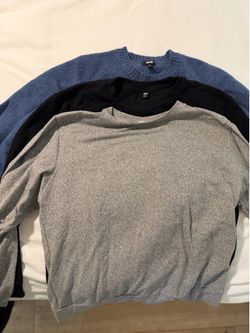 Women’s sweaters Uniqlo brand