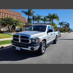 05 Dodge Ram 120k Miles Ac. Tags 7/26 Runs And Drives Great 