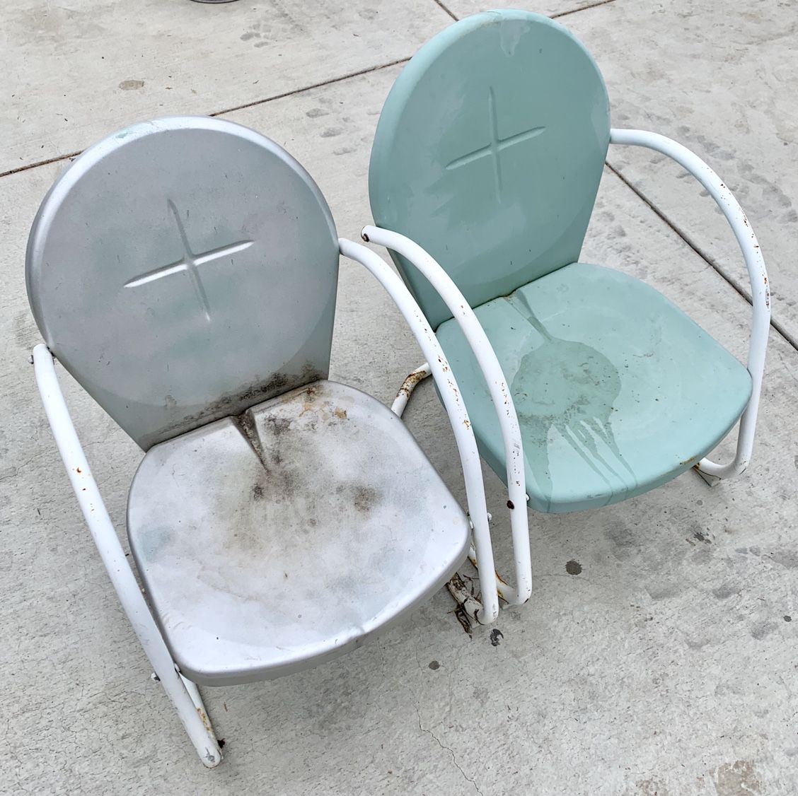 Vintage Mid Century Patio Clam Shell Chairs