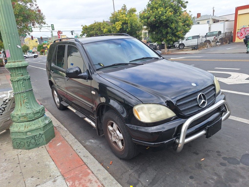 2003 Mercedes-Benz M-Class