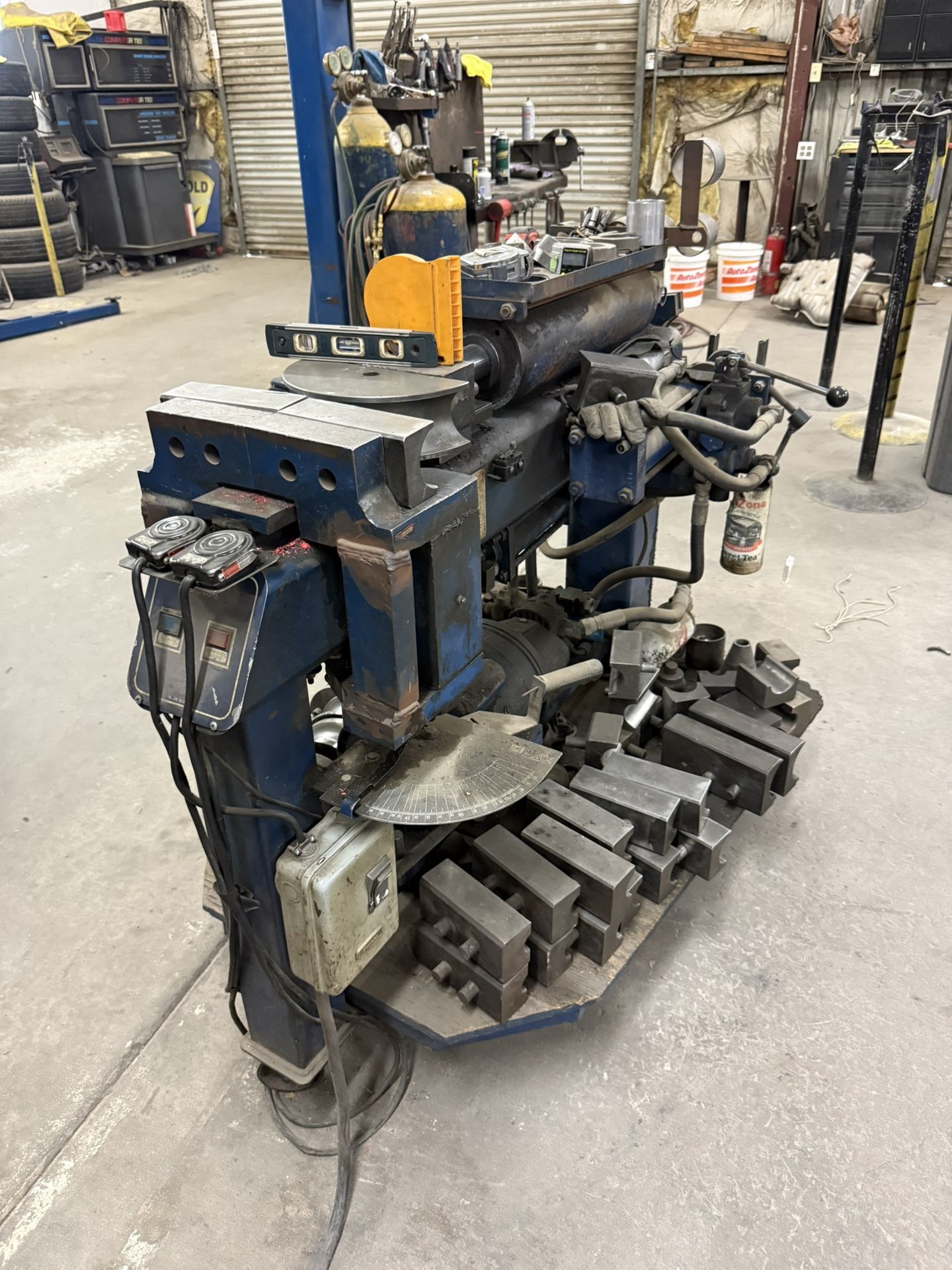 Blue Boy Pipe And Tubing Bender Automotive Exhaust