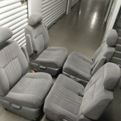 2003 Toyota Sienna LE Seats