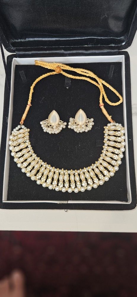 Indian jewelry set.