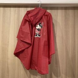 Tokyo Disney Resort Minnie Mouse Red Poncho