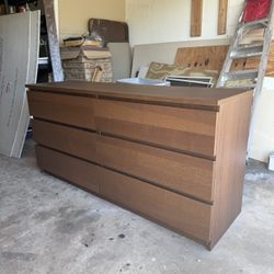 Dresser And Two Night Stands