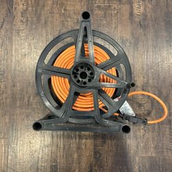 100ft EXTENSION CORD