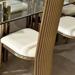 Dining chair