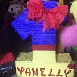 Piñata number 1