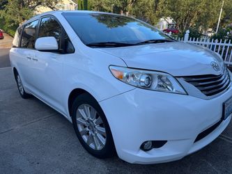 2014 Toyota Sienna