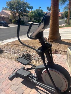 PRO-FORM  20 in Stride Elliptical