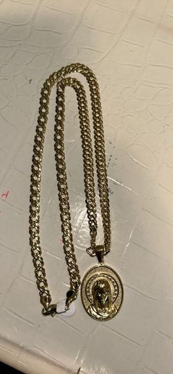Cadena y Dije