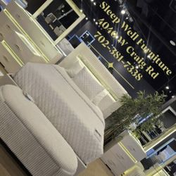 ✨️4pc Queen, King Bedrooms ✨️ Furniture Sectionals, Dining Avail