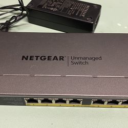 NETGEAR ProSAFE GS108LP 8-Port Gigabit Unmanaged PoE+ Switch with FlexPoE (60W)