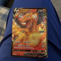 Pokémon Charizard V SWSH03 Hologram Card