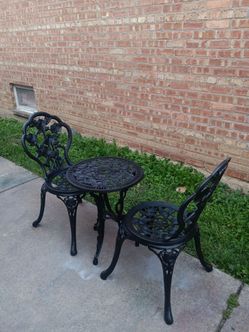 Vintage Cast Iron floral design Outdoor Patio Bistro Set